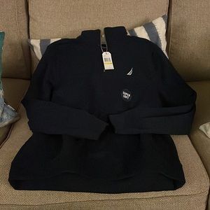 NWT: Nautica half zipper shirt